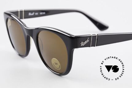Persol 856 Classic Vintage Sunglasses, unworn (like all our vintage PERSOL glasses), Made for Men and Women