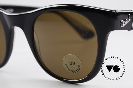 Persol 856 Classic Vintage Sunglasses, NO RETRO frame, but a 25 years old ORIGINAL, Made for Men and Women