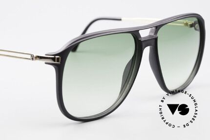 Playboy 4627 80's Aviator Shades Optyl, never worn (like all our vintage Playboy sunglasses), Made for Men