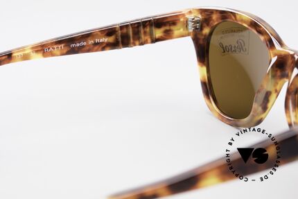 Persol 842 Ratti Classic Ladies Sunglasses, sun lenses could be replaced with prescriptions, Made for Women