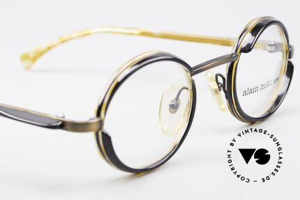 Alain Mikli 2150 / 38025 Round Vintage Designer Frame, unworn rarity (like all our vintage Alain Mikli eyewear), Made for Men and Women