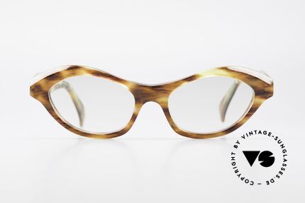 Alain Mikli 2112 / 1036 80's Cateye Designer Shades, lovely combination of colors & frame pattern, Made for Women