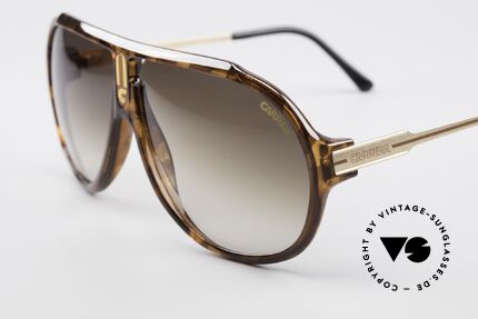 Carrera 5565 80's Vintage Sunglasses Optyl, new old stock (like all our rare vintage Carrera shades), Made for Men