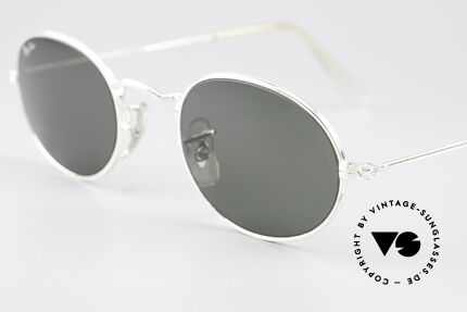 Ray Ban Classic Style I Old Oval B&L USA Sunglasses, unworn (like all our vintage RAY-BAN eyewear), Made for Men and Women