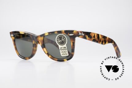 Ray Ban Wayfarer I Limited Edition USA Original, often copied, never matched; truly vintage by B&L, Made for Men and Women Ray Ban Wayfarer I Limited Edition USA Original, often copied, never matched; truly vintage by B&L, Made for Men and Women
