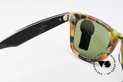 Ray Ban Wayfarer I Limited Deluxe Edition USA, never worn (like all our rare B&L vintage Wayfarers), Made for Men and Women