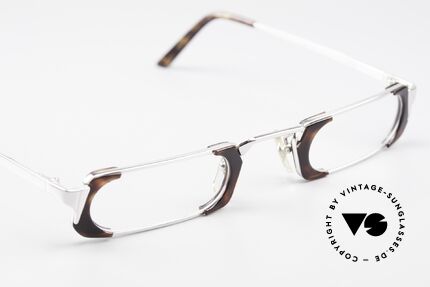 Gianni Versace 833 Striking Reading Eyeglasses, new old stock (like all our VINTAGE VERSACE eyewear), Made for Men and Women
