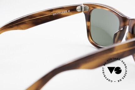 Ray Ban Wayfarer I Miami Vice Don Johnson Shades, NO Italy reproduction; an old 80's USA original, Made for Men and Women Ray Ban Wayfarer I Miami Vice Don Johnson Shades, NO Italy reproduction; an old 80's USA original, Made for Men and Women