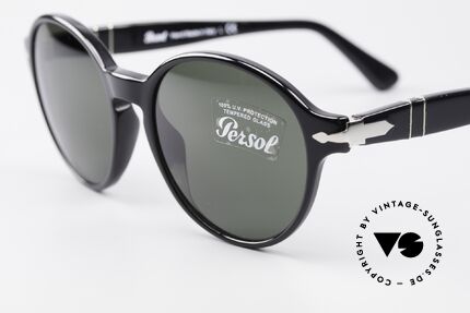 Persol 2988 Round Unisex Sunglasses, unworn (like all our classic PERSOL sunglasses), Made for Men and Women