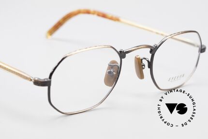 Eyevan DD16 Octagonal Designer Frame, thus, Eyevan and Oliver Peoples are almost identical, Made for Men and Women