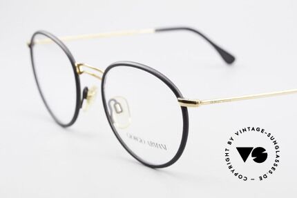 Giorgio Armani 152 Classic Round Vintage Frame, never worn (like all our vintage Giorgio Armani specs), Made for Men
