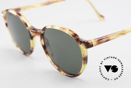 Giorgio Armani 325 Old Panto 90's Sunglasses, never worn (like all our classic Giorgio Armani shades), Made for Men and Women