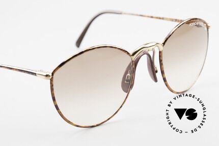 Porsche 5638 True 90's Vintage Shades, unworn (like all our vintage PORSCHE Design shades), Made for Men and Women
