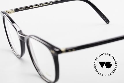 Lunor A5 234 Classic Timeless Eyeglasses, the demo lenses can be replaced with optical (sun) lenses, Made for Men and Women