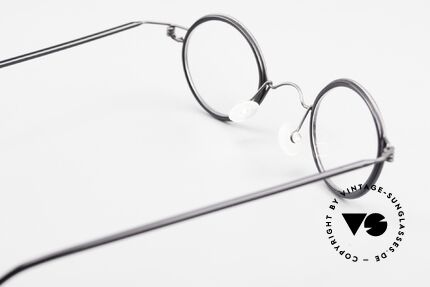 Lindberg Corona Air Titan Rim Small Frame Acetate Inner Rim, simple & strong frame: free from screws, rivets & welds, Made for Men and Women