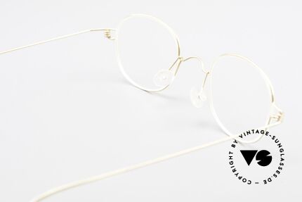 Lindberg Indus Air Titan Rim Classic Titanium Frame Unisex, simple & strong frame: free from screws, rivets & welds, Made for Men and Women