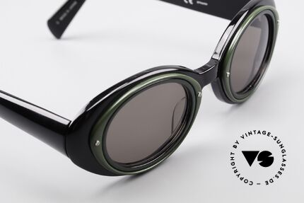 Yohji Yamamoto 52-7001 Kurt Cobrain Style Sunglasses, unused (like all our Haute Couture designer sunglasses), Made for Men and Women