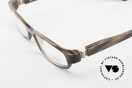 Bugatti 321 Odotype Horn Optic Eyeglass-Frame, a 15 years old original in unworn condition, Made for Men