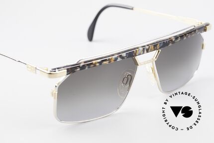 Cazal 752 Extraordinary Vintage Shades, a true eye-catcher in color: "blue-ochre crystal", Made for Men