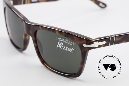 Persol 3062 Classic Unisex Sunglasses, unworn (like all our classic PERSOL sunglasses), Made for Men and Women