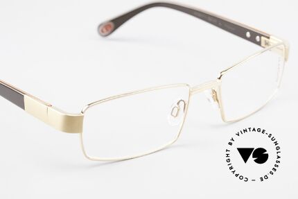 Bugatti 528 Gold-Plated Titanium Frame, this model is definitely at the top of the eyewear sector, Made for Men