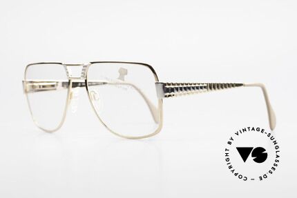 Eyeglass boutique outlet