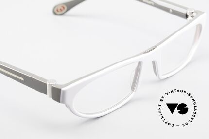Bugatti 489 Striking Designer Eyeglasses, unworn model comes with orig. case & packing, Made for Men