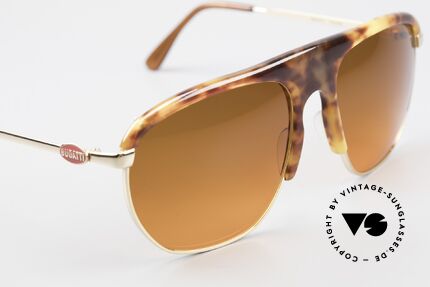 Bugatti 65219 Extraordinary 70's Sunglasses, new old stock (like all our old Bugatti ORIGINALS), Made for Men