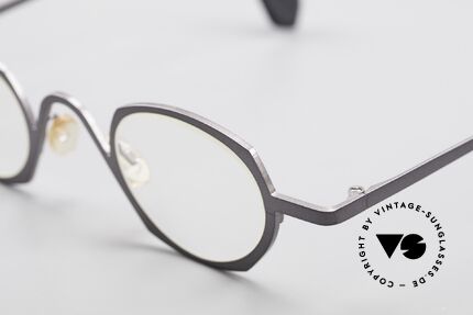 Theo Belgium Flower Round Vintage Designer Frame, unworn vintage eyeglass-frame (with representativeness), Made for Men and Women
