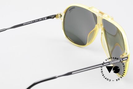 Carrera 5590 Optyl Sports Sunglasses 80's, cool combination of functionality and 'sporty lifestyle'!, Made for Men