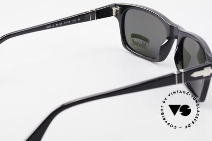 Persol 3037 Polarized Sunglasses Unisex L, POLARIZED mineral sun lenses (for 100% UV protection), Made for Men and Women