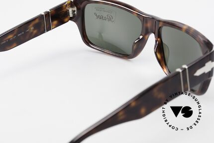 Persol 2956 Classic Persol Sunglasses, sun lenses could be replaced with prescriptions, Made for Men and Women