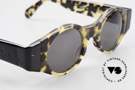 Bada BL686 Identical Oliver Peoples Eyevan, unworn, NOS (like all our old L.A.+ Sabae sunglasses), Made for Men and Women