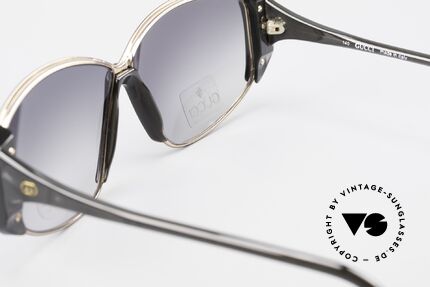 Gucci 2308 80's Ladies Designer Shades XL, NO retro sunglasses, but 100% vintage 80's original, Made for Women