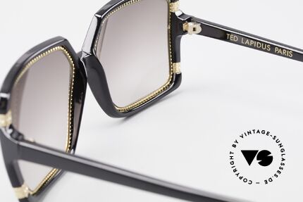 Ted Lapidus 1503 XXL 70's Ladies Sunglasses, NO retro oversize design, but a 40 years old ORIGINAL, Made for Women