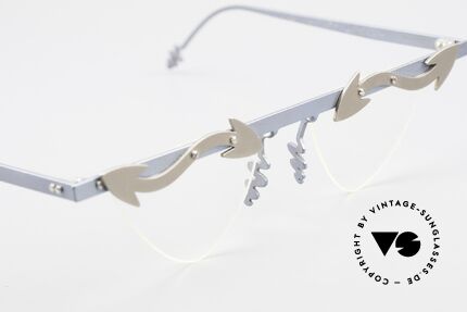Theo Belgium Tita II B5 Heart Shaped XL Glasses Titan, an old, unworn THEO original and NO RETRO EYEWEAR, Made for Women