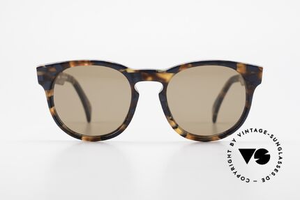 Alain Mikli 6903 / 622 XS Panto Frame Marbled Brown, classic 'panto'-design with an interesting pattern, Made for Men and Women