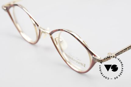 Nouvelle Ligne Q40 Vintage Ladies Specs No Retro, unworn NOS (like all our unique vintage eyewear), Made for Women