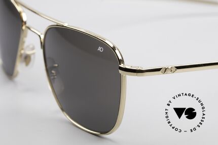 American Optical AO Original Pilot USA Shades, real top-quality (mineral sun lenses), size 52/20, 140, Made for Men and Women