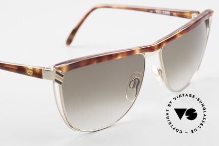 Gucci 2300 Ladies Designer Sunglasses 80s, NO RETRO fashion, but real 1980's retail commodity, Made for Women