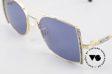 Cazal 242 Tyga Hip Hop Vintage Shades, never worn (like all our rare old HipHop-Cazals), Made for Men and Women