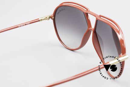 Yves Saint Laurent 8129 Y21 Rare 70's Aviator Sunglasses, ruby colored and gold = suitable for ladies and gents!, Made for Men and Women