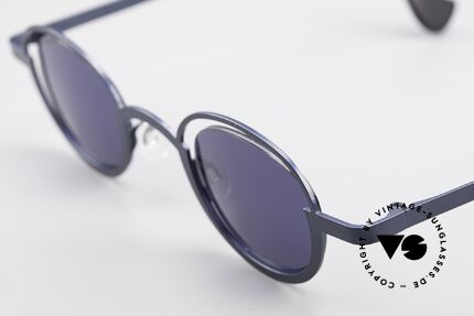 Theo Belgium Dozy Slim Crazy 90's Unisex Sunglasses, an extraordinary designer piece by THEO BELGIUM, Made for Men and Women