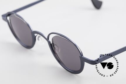 Theo Belgium Dozy Slim 90s Crazy Designer Sunglasses, an extraordinary designer piece by THEO BELGIUM, Made for Men and Women