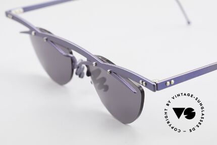 Theo Belgium Tita III 2 Crazy Vintage Sunglasses XL, the gray sun lenses are fixed with screws at the frame, Made for Men and Women
