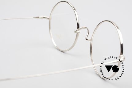 Lunor Advantage 420 GP Round Titan Frame Gold Plated, thus, we decided to take it into our vintage collection, Made for Men and Women
