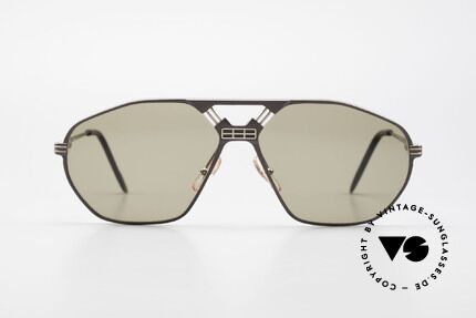 Ferrari F22/S Men's Rare Vintage XL Shades, striking frame construction (very interesting bridge), Made for Men