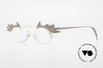 Theo Belgium Karo Vintage Ladies Eyeglasses 90's, this lovely metal frame is really an eye-catcher, unique, Made for Women