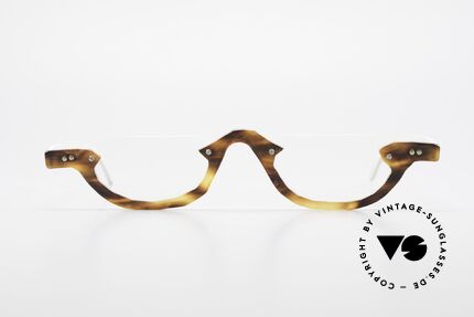 Theo Belgium Eye-Witness AE17 Crazy Reading Glasses Titanium, founded in 1989 as 'opposite pole' to the 'mainstream', Made for Men and Women