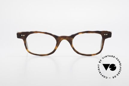 Theo Belgium Eye-Witness Avant-Garde Titanium Glasses, founded in 1989 as 'opposite pole' to the 'mainstream', Made for Men and Women